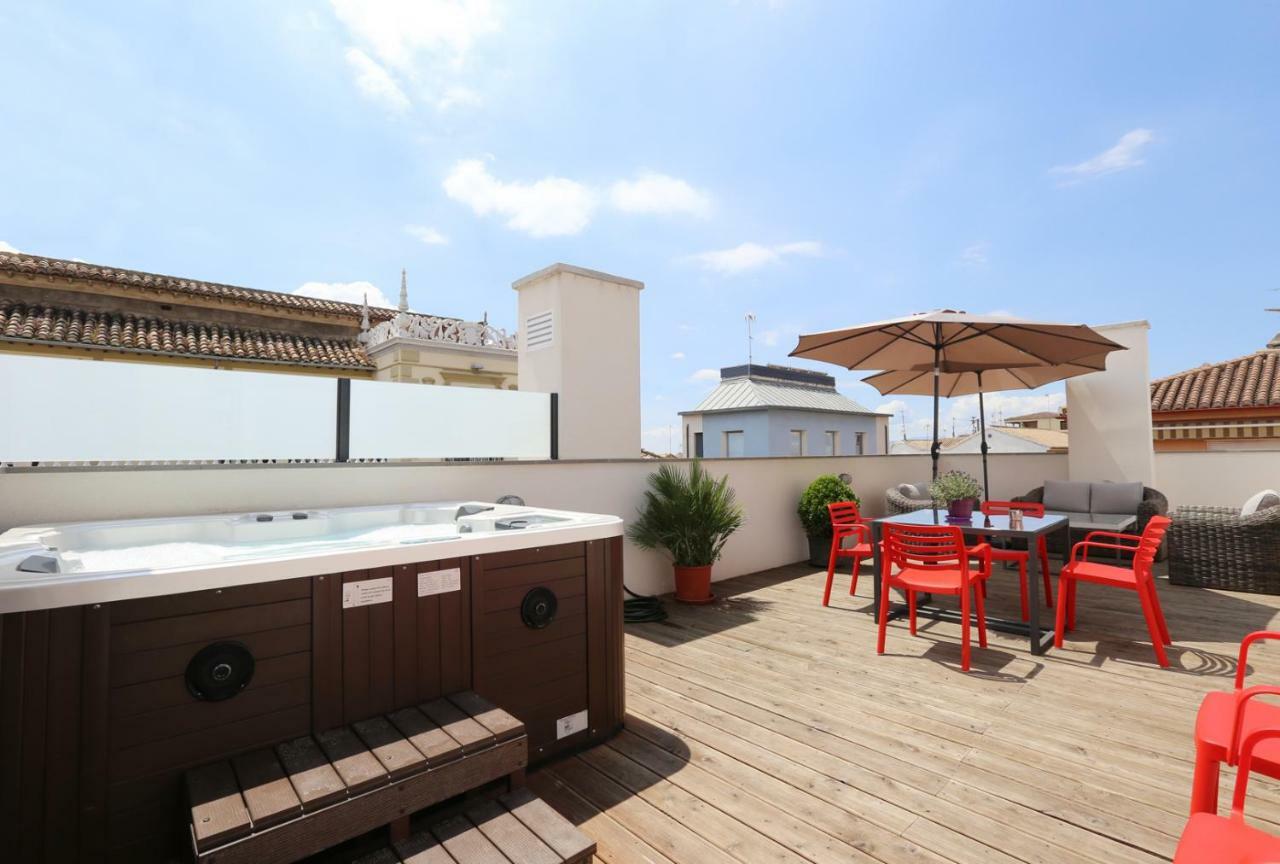 Apartamento De Diseno Con Jacuzzi Privado Гранада Екстериор снимка